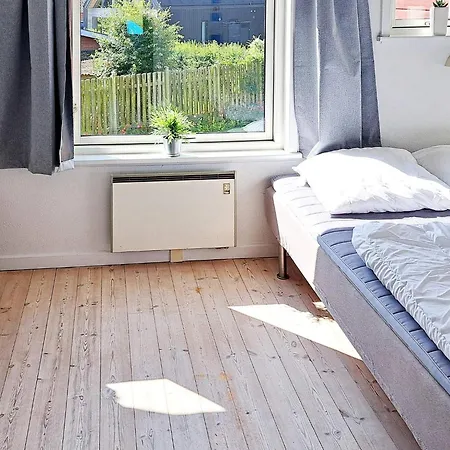 Ix Apartment *