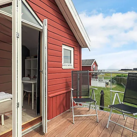 6 Person In Apartman Hadsund