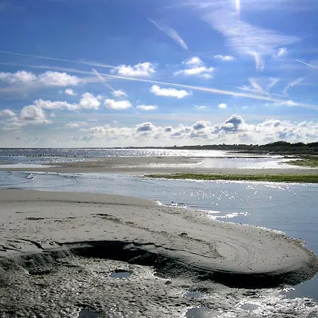 Apartman 6 Person In *