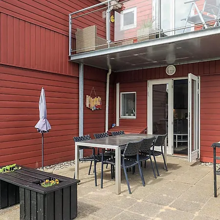 Apartamento 6 Person In